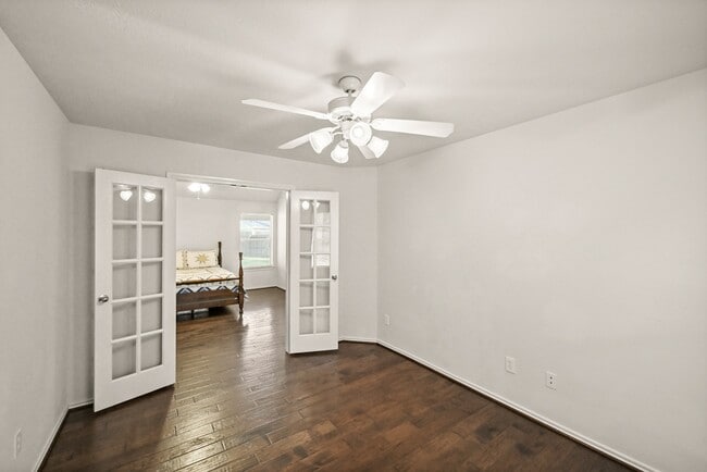 Building Photo - 18403 Lost Maples Ct