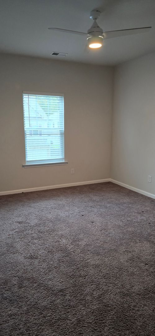 Building Photo - Terrific Canton Townhome!