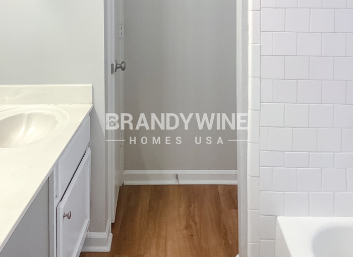 Building Photo - 1964 Corners Cir