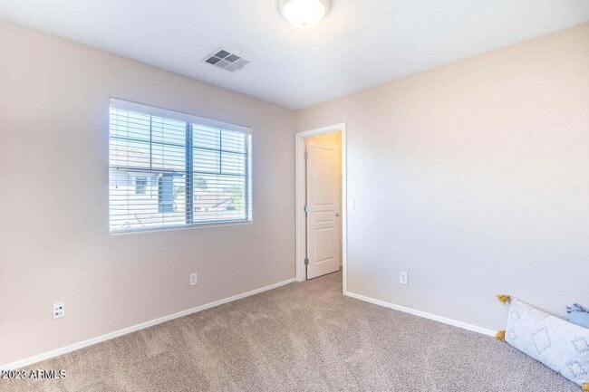 Building Photo - 12865 N 151st Dr