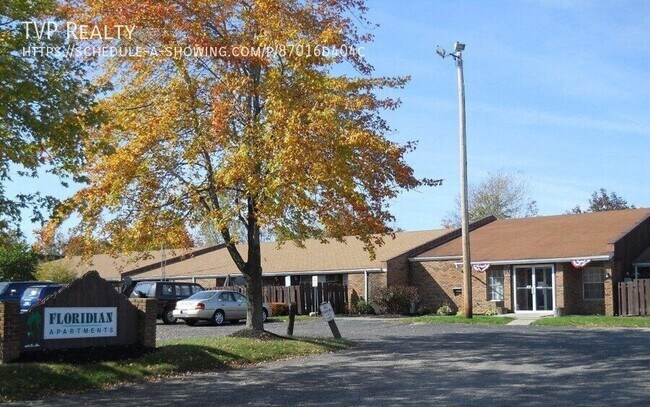 Building Photo - 132 Fox Hill Ln