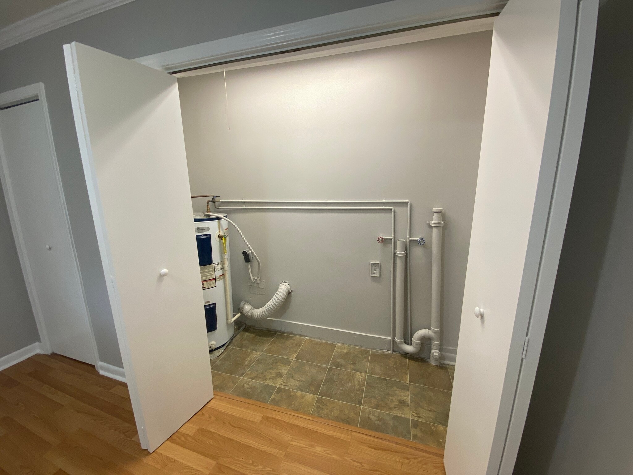 Laundry Hookups - 83 Vero Beach St