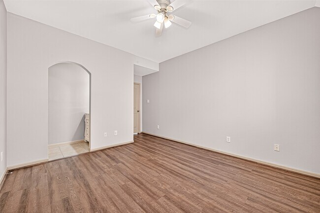 Building Photo - 3427 Lakeridge Canyon Dr