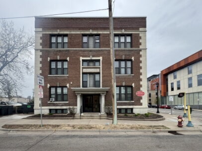 Building Photo - Studio Apartment in Downtown Minneapolis!