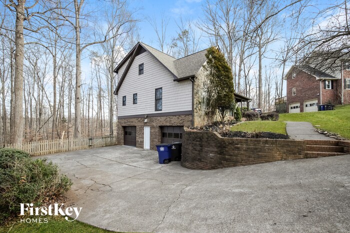 Building Photo - 4036 Fairwind Dr