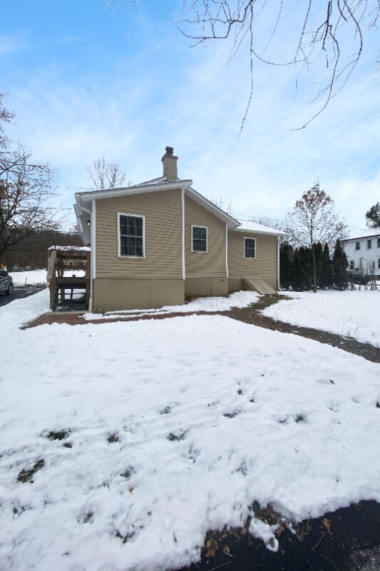 Building Photo - 1978 Leithsville Rd