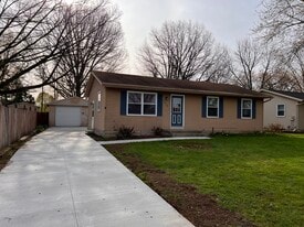 Building Photo - 3628 Bluebird Ave SW