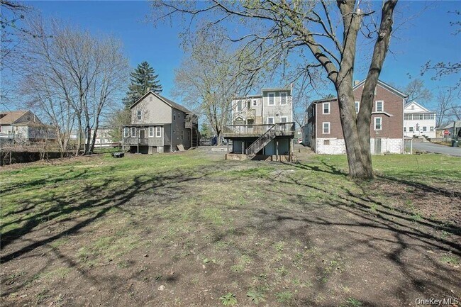 Building Photo - 304 Tower Ave