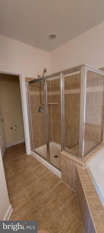 Building Photo - 575 Odendhal Ave