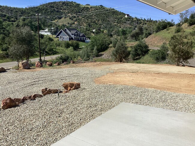 Building Photo - Newly Built Home Near Salt Creek Trail Move in Ready