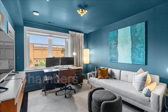 Building Photo - 1514 8th St NW