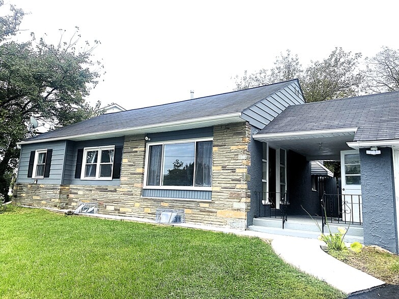 frontage - 101 Tyler Rd