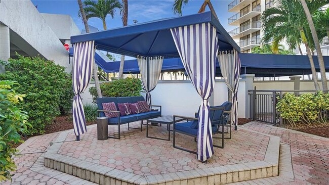 Building Photo - 3031 N Ocean Blvd