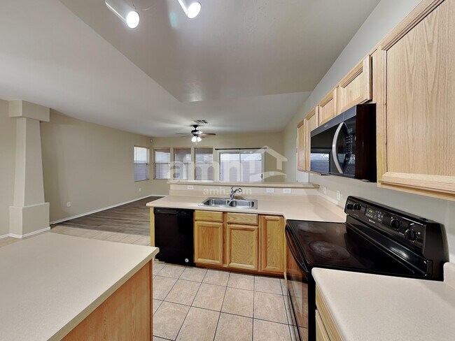 Building Photo - 3039 W Perdido Way