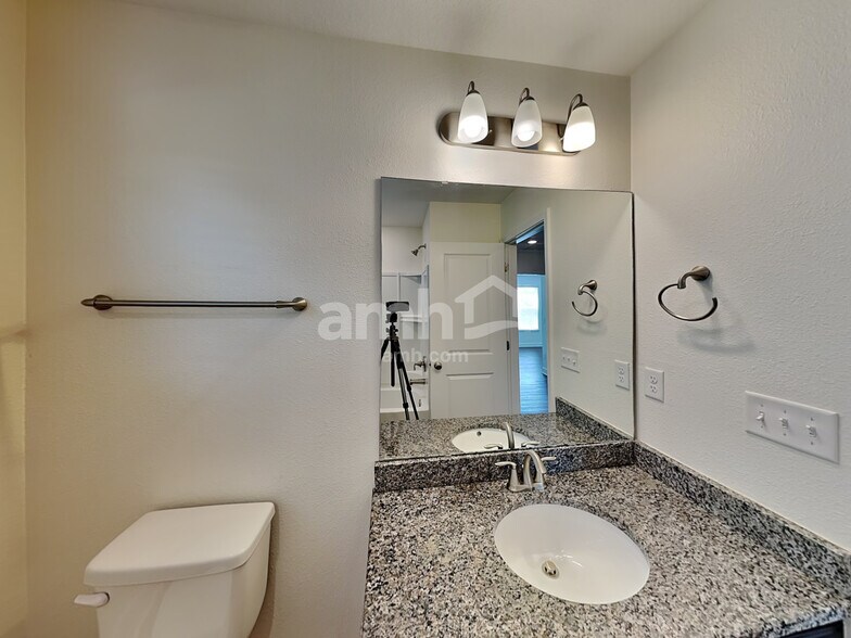 Building Photo - 3025 Eagle Bluff Way