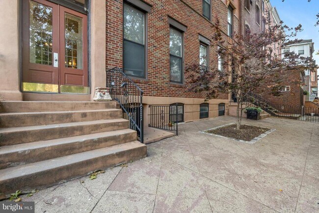 Building Photo - 1326 S Broad St