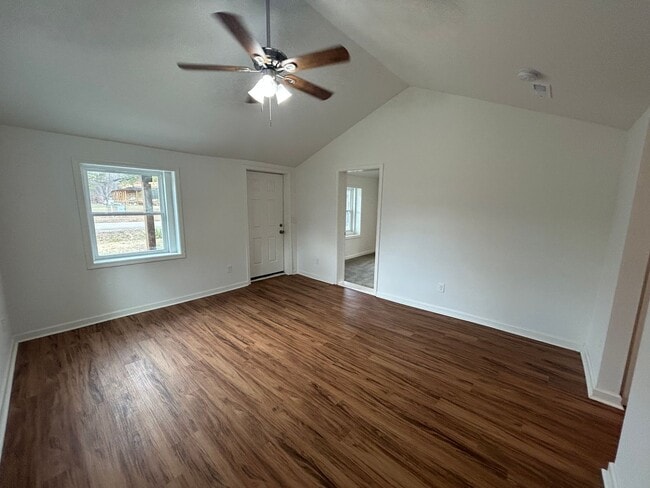 Building Photo - SPECIAL DEAL: $250 OFF FIRST MONTH'S RENT