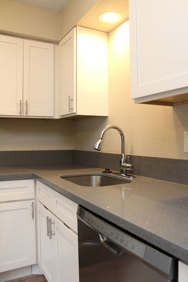 Building Photo - yanke02