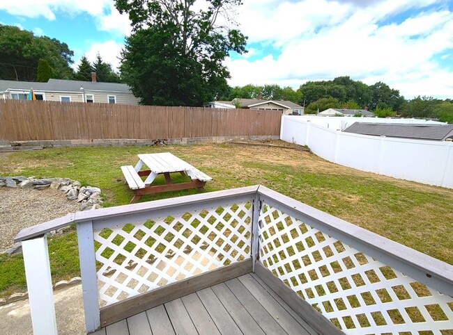 Building Photo - **West Warwick/Cowesett Single Family - $2...