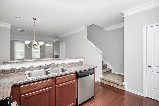 Building Photo - 2BD/2.5BA Townhome w/ ADDITIONAL LOFT in Market Street at Cedar Walk!