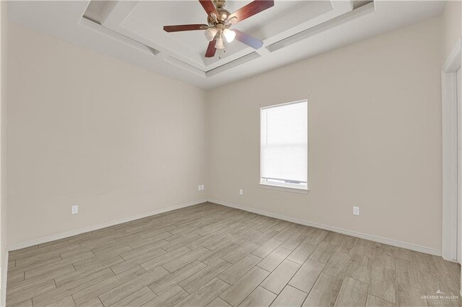 Building Photo - 19 Carlisle Ave