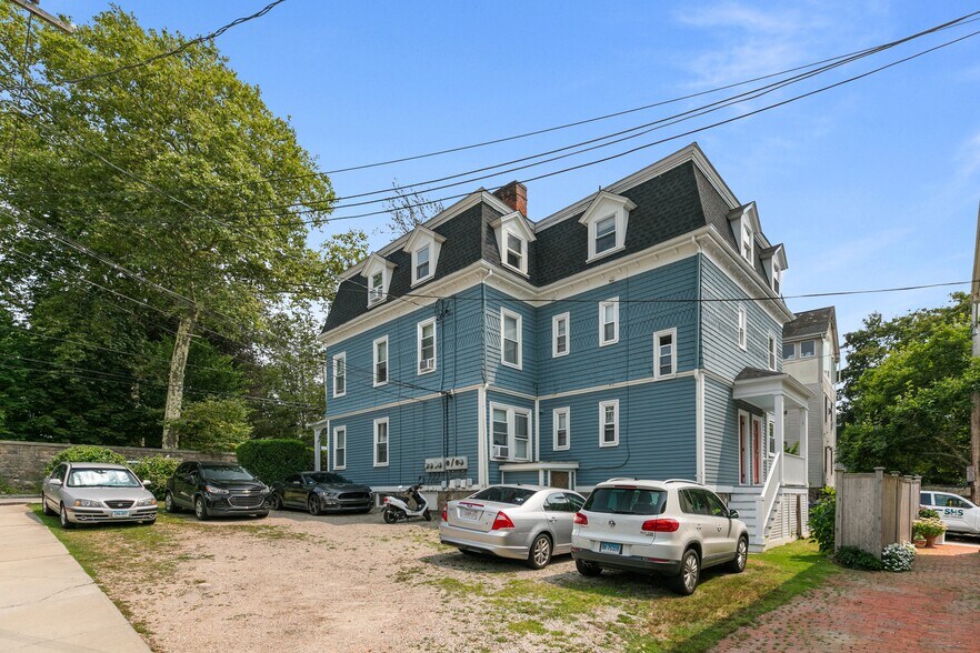 Building Photo - 501 Spring St