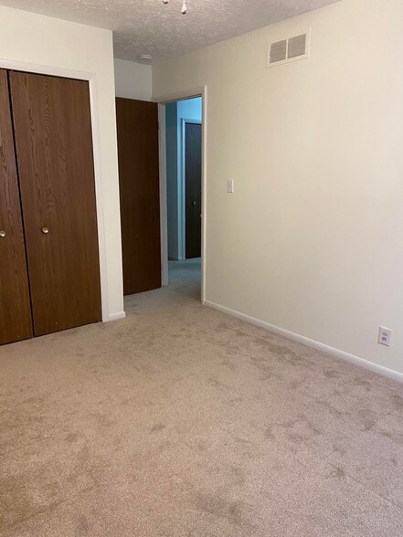 Bed 3 - 1324 Aarons Way