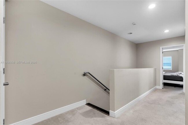 Building Photo - 503 SW 16th St