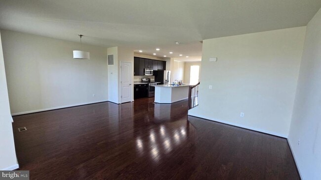 Building Photo - 43348 Polenta Terrace
