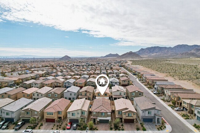 Building Photo - 10971 Meridian Flds Ave