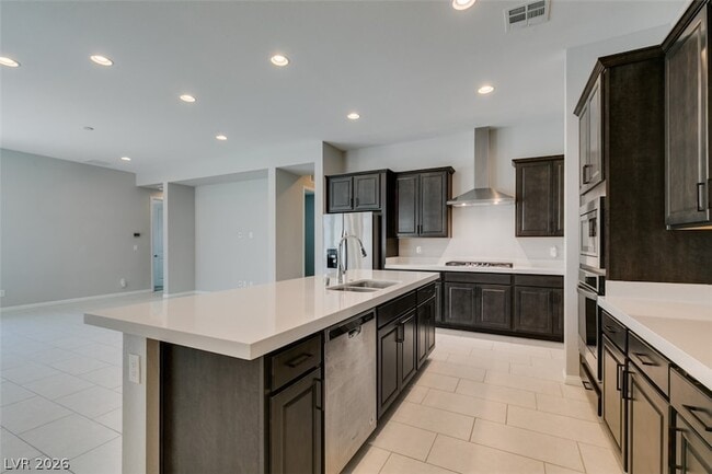 Building Photo - 10743 Skye Lily Ave