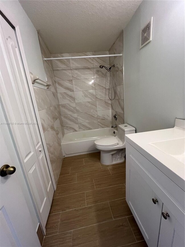 Building Photo - 4455 SW 160th Ave