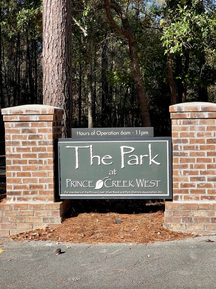 Building Photo - 2034 Comradery Way