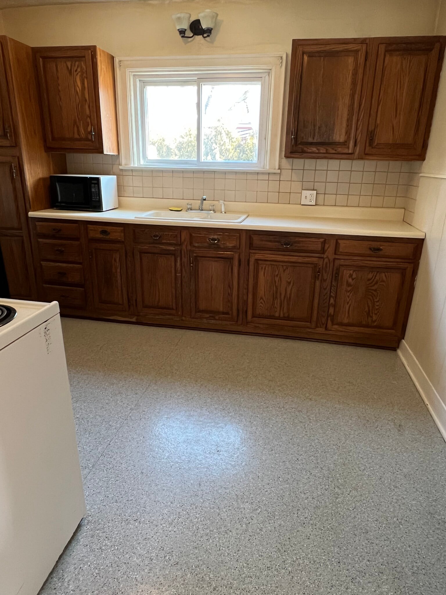 Building Photo - 284 Nassau Ave