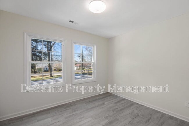 Building Photo - 4204 Brush Hill Rd