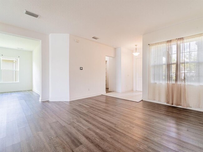 Building Photo - 2130 Scholartree Wy
