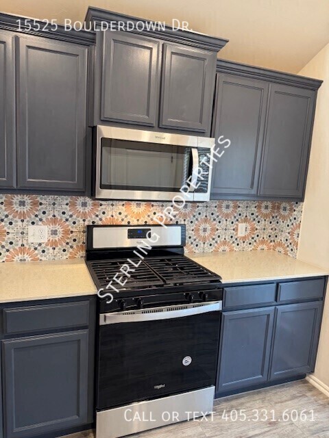 Building Photo - 15525 Boulderdown Dr