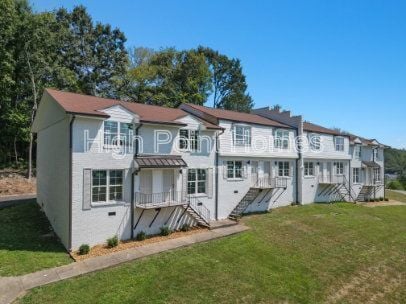 Building Photo - 400 Gallery Ln