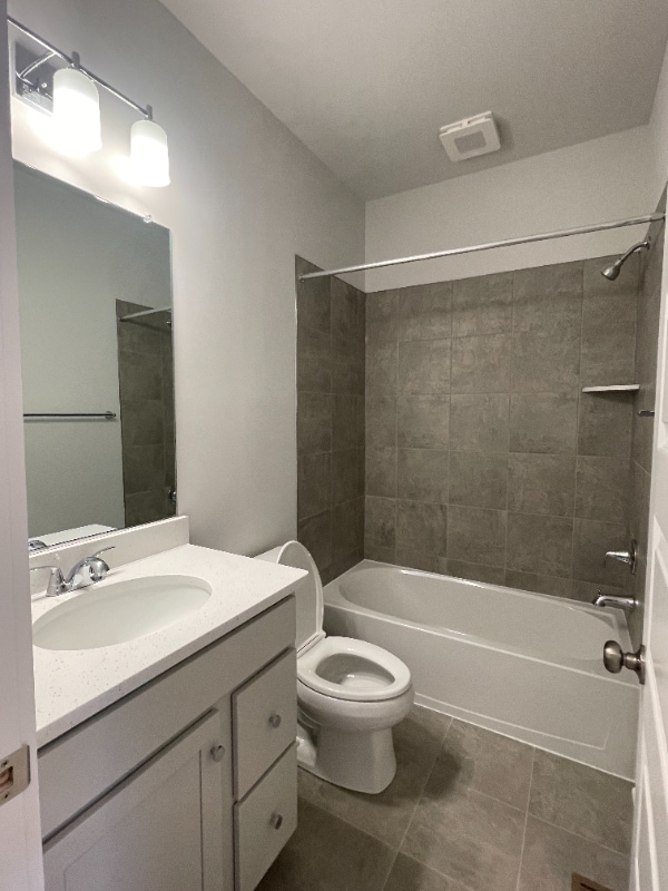 Building Photo - 9475 Pinkman Rd