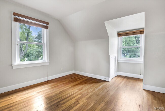 Building Photo - 12320 Eckelmann Ln
