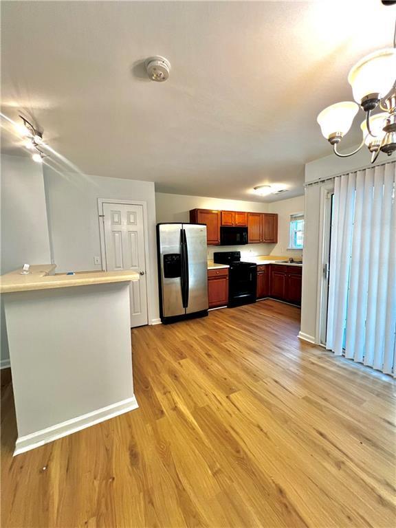 Building Photo - 725 Crestwell Cir