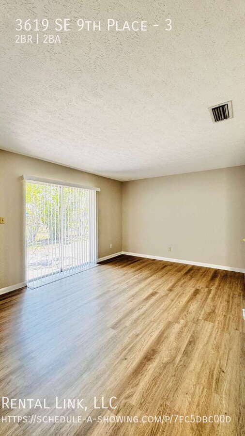 Building Photo - 3619 SE 9th Pl