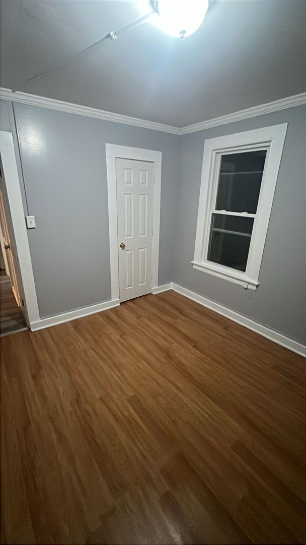 Building Photo - 116 Willow St