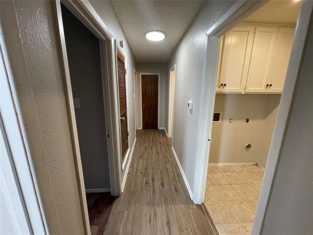 Building Photo - 8236 El Retiro Rd