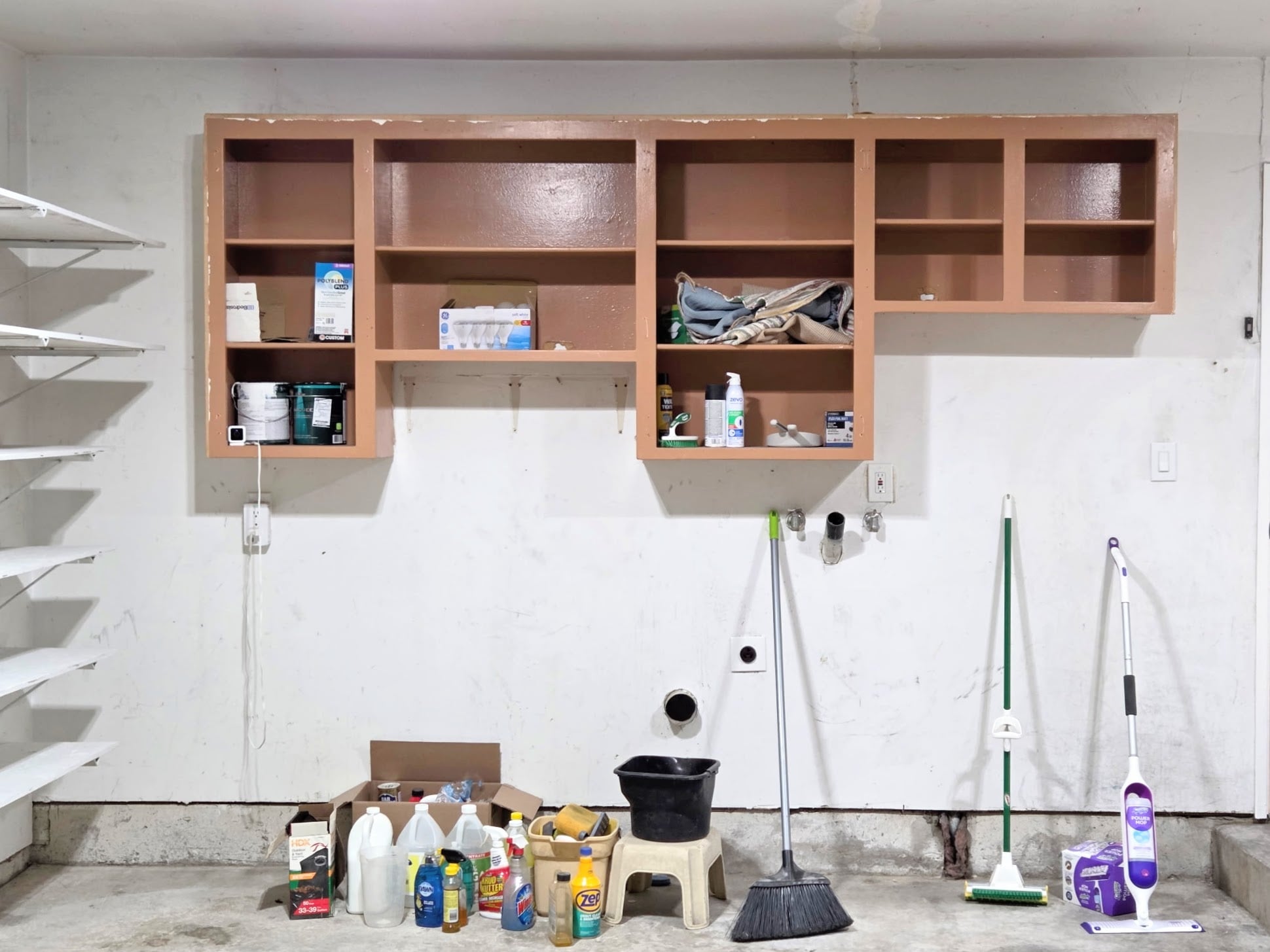 Building Photo - 228 Carmillita Way