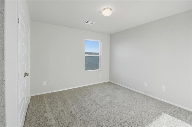 Building Photo - 2601 Towy Rd