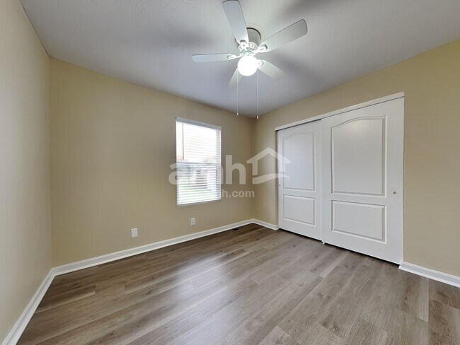 Building Photo - 9021 Braxton Dr