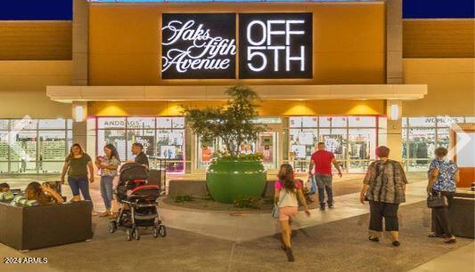 Building Photo - 9001 W Rancho Dr