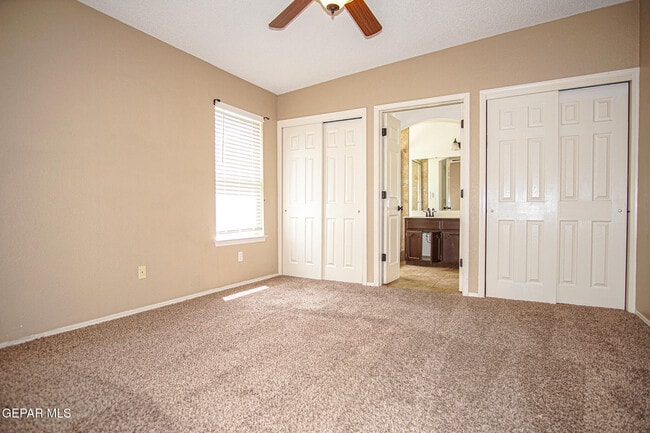 Building Photo - 1316 Desierto Azul Dr