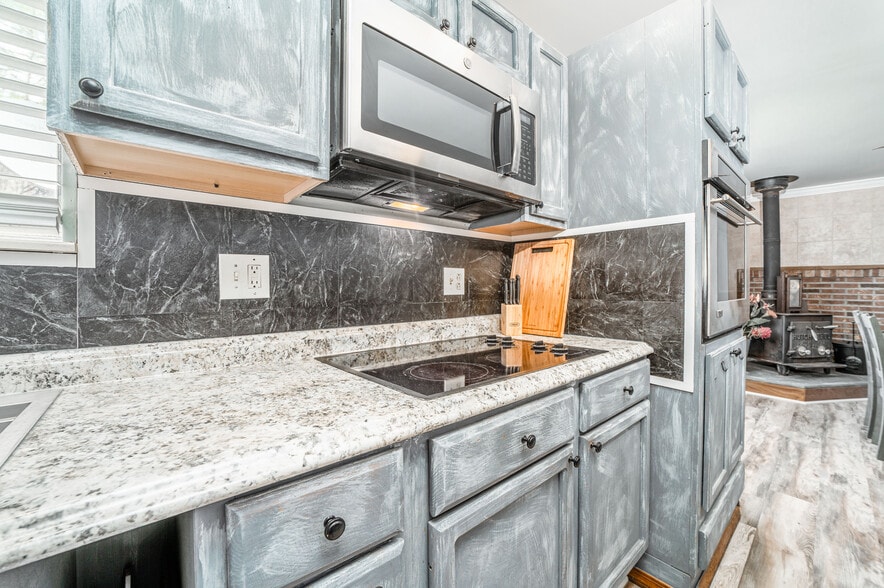 Building Photo - 1748 Paulas Huskey Cir